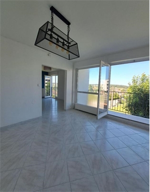 t5 à la vente -   25200  GRAND CHARMONT, surface 6 m2 vente t5 - UBI433161692